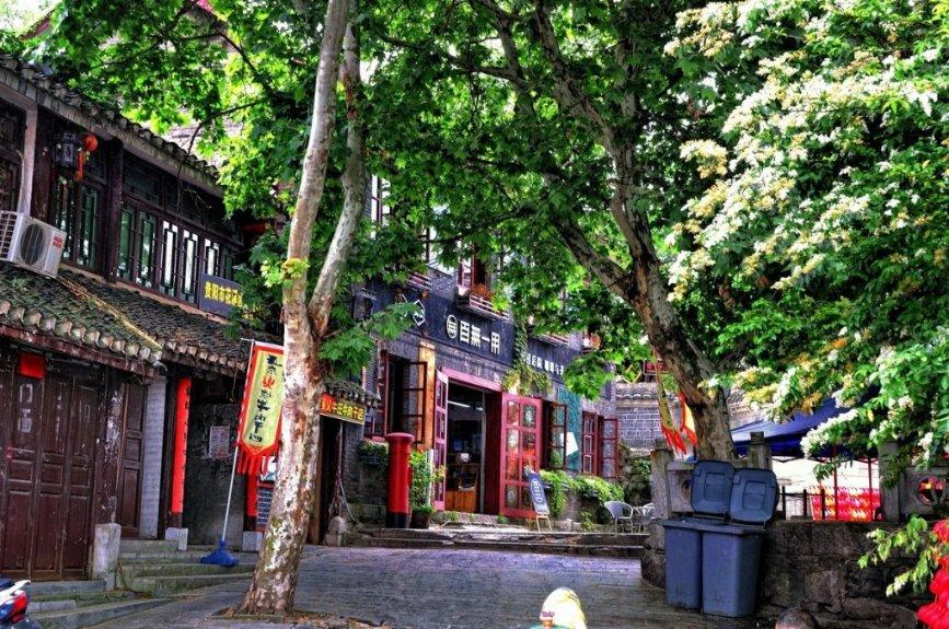从“高效办成一件事”文件看政务服务发展的四大趋势